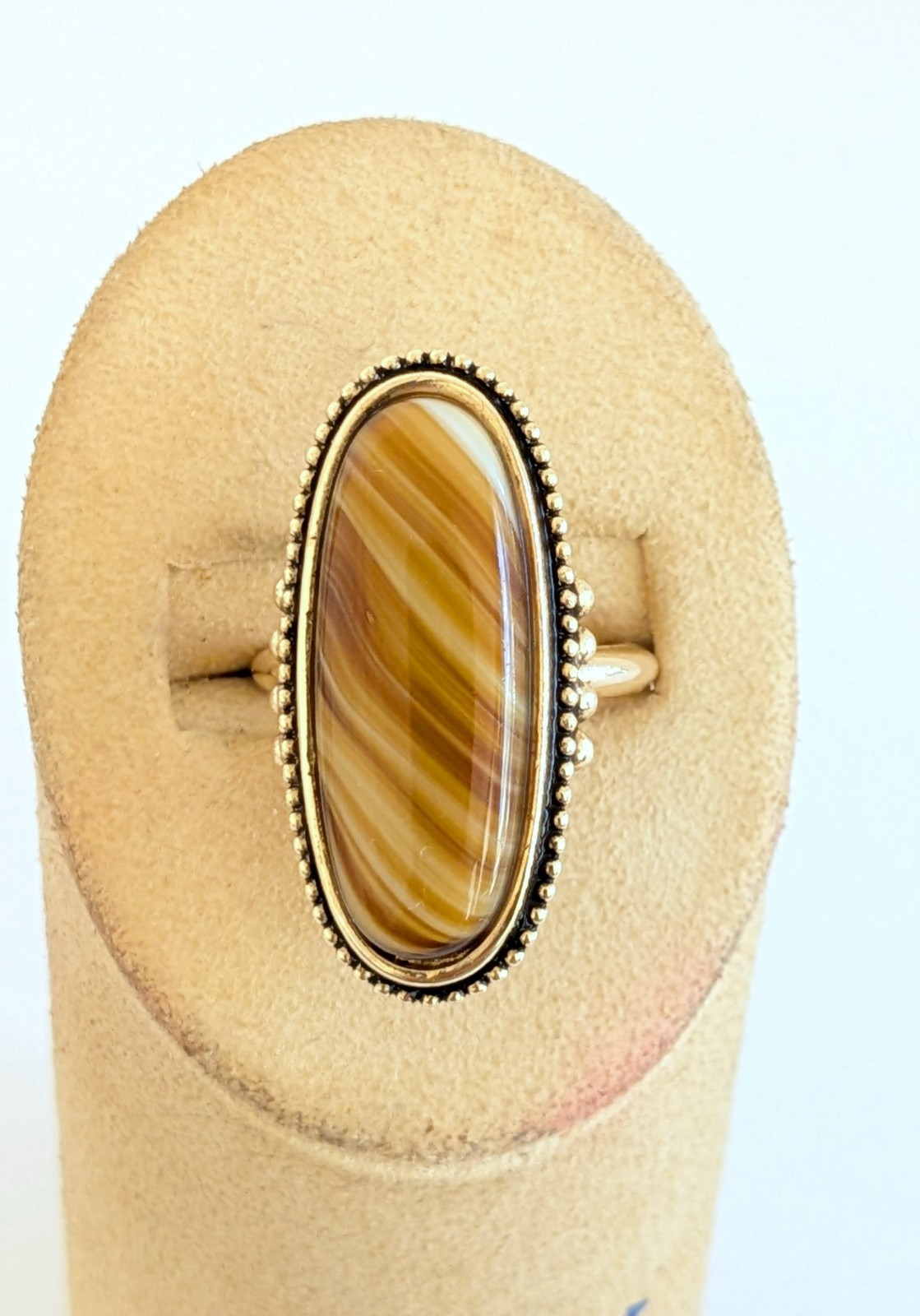 Avon 1978 Shimmering Sands Ring Brown Faux Agate Gold Tone Size 6