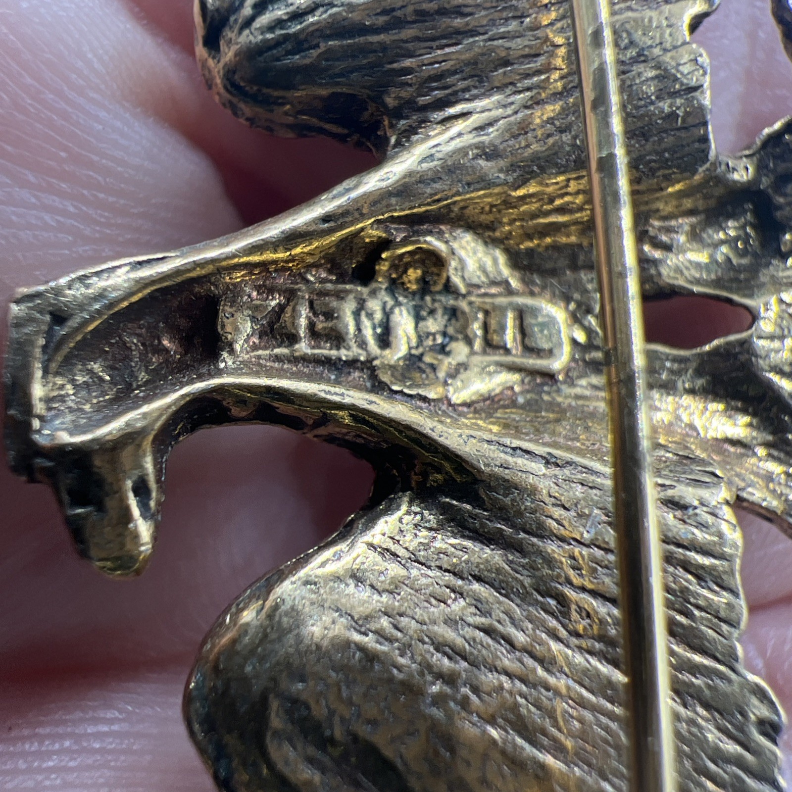 Vintage Zentall Antiqued Gold Tone Figural Eagle Brooch Pin
