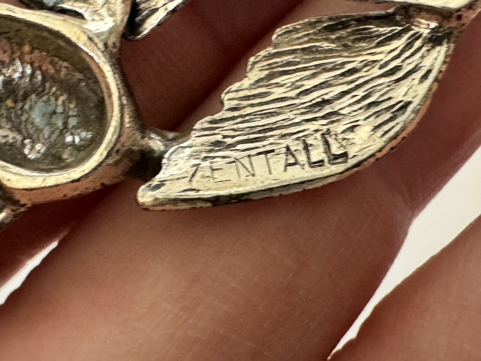 Vintage Signed Zentall 2 Flying Birds Silver-Tone Brooch Pin, 2.25″