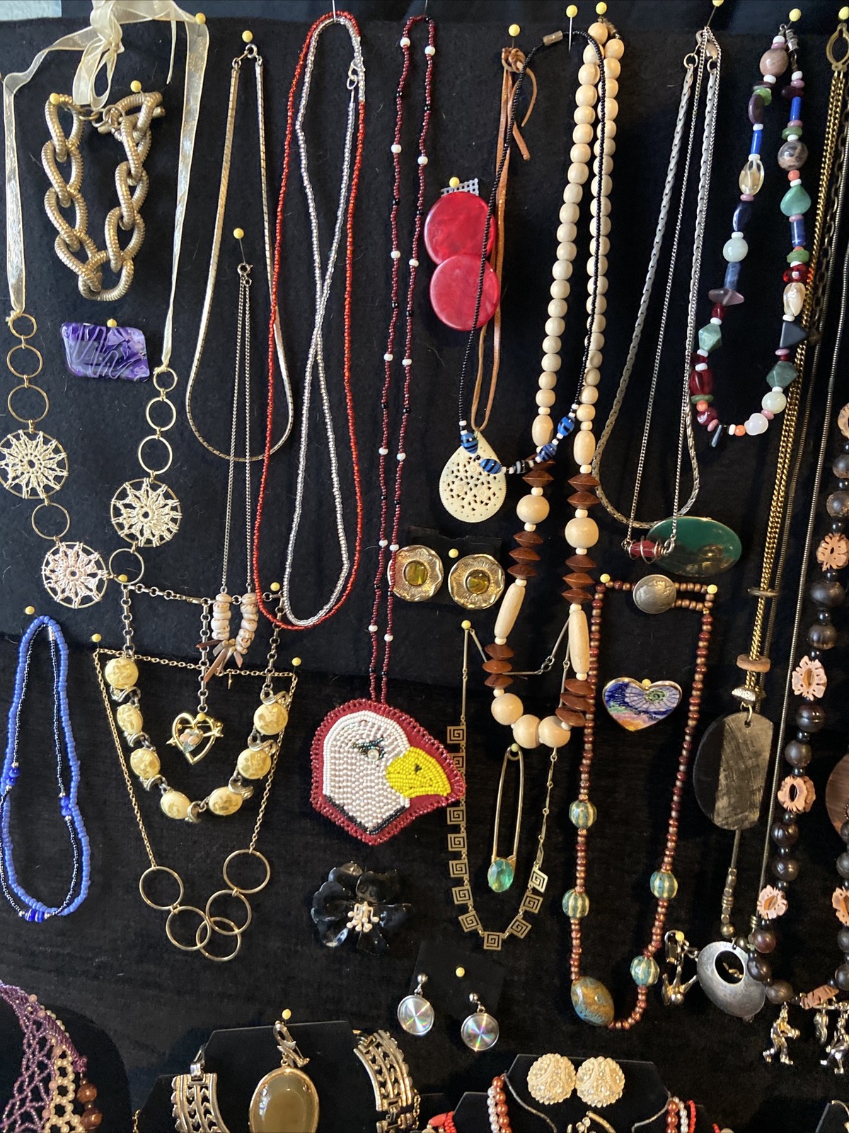 Fabulous 443 Piece Lot Of Vintage + Modern Fashion Costume Jewelry Nice Pieces