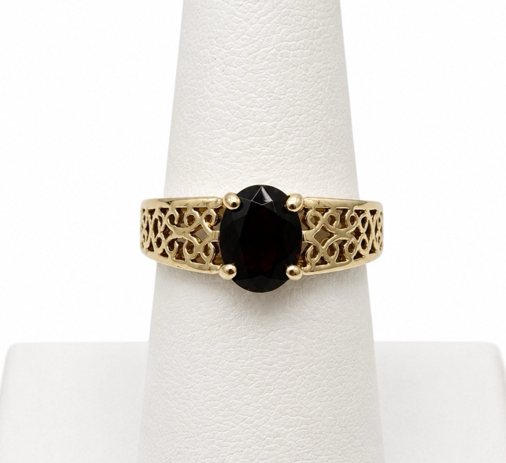 Vtg Gold Plated Genuine Gemstone 6 Ring Lot Topaz Sapphire Ruby Amethyst Garnet