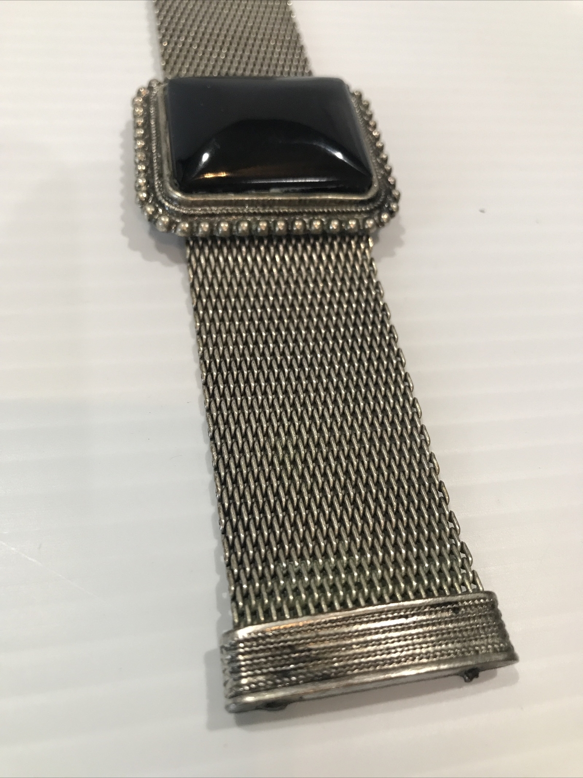 Chunky Vintage Look Silver Tone With Black Central Stone Art Deco Mesh Bracelet