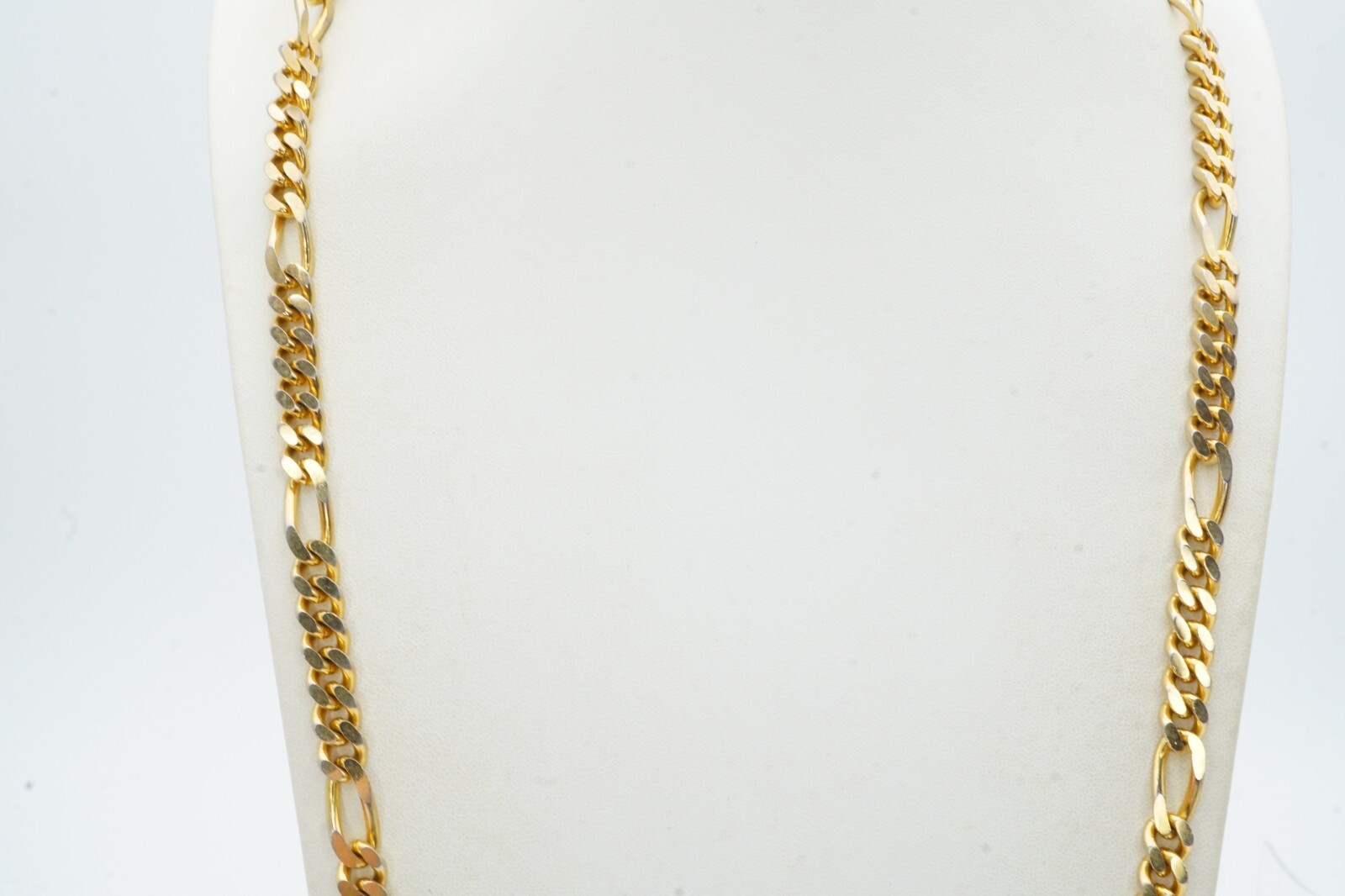 Vintage Necklace Gold Tone Figaro Link 32.5″ 7.7mm