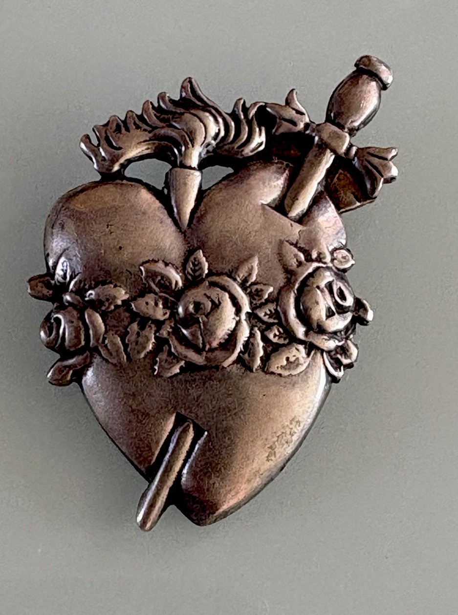 Antique Art Nouveau European Sacred Heart Charm Pendant Roses Swords 4 Grams