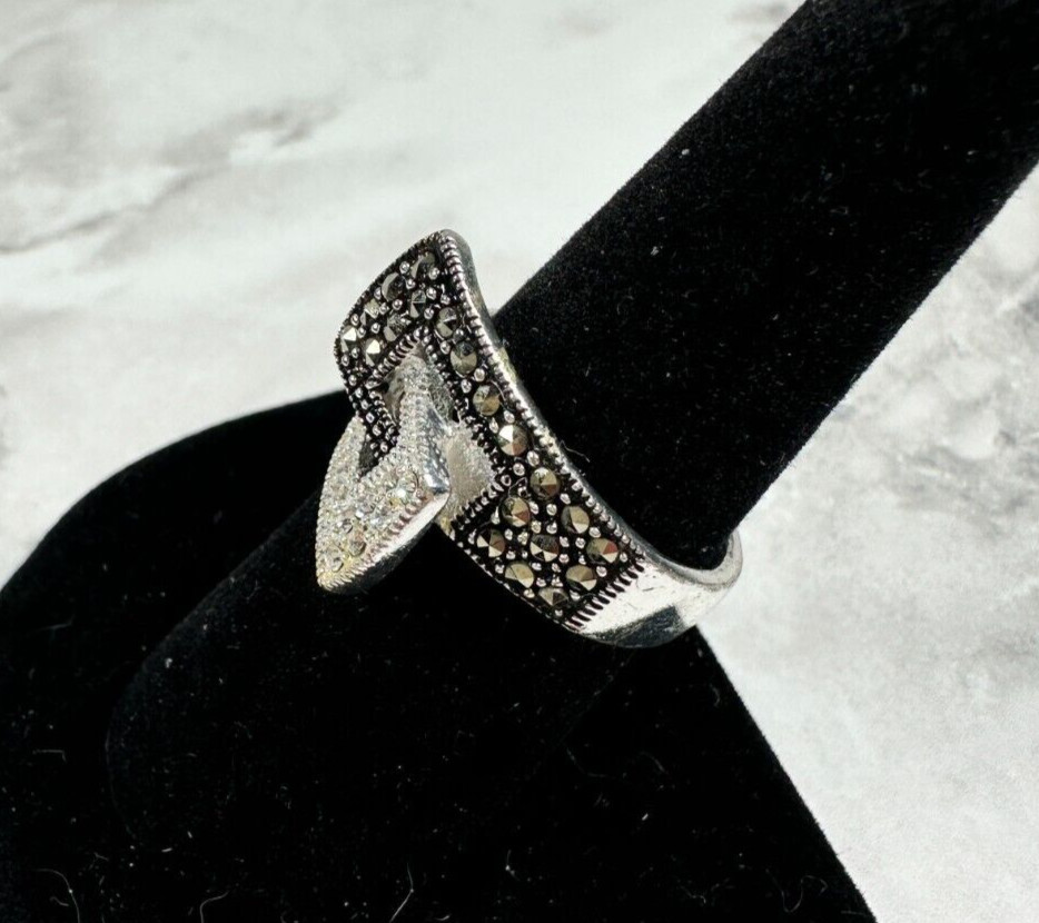 Silver Tone Black & White Belt Buckle Ring with CZs – Size 8