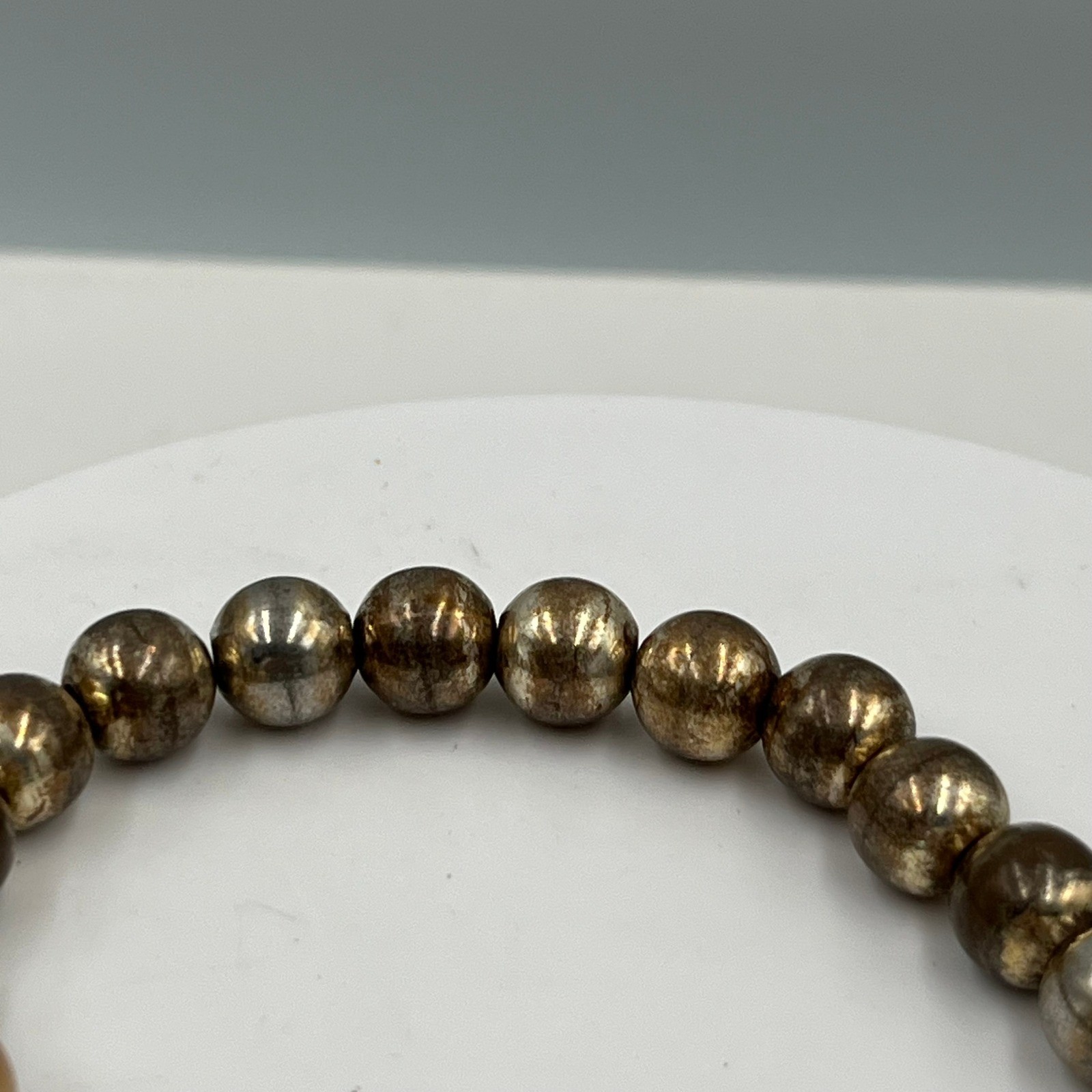 Vintage Multicolor Pearl Beaded Stretch Bracelet with Gold Tone Accent Beads