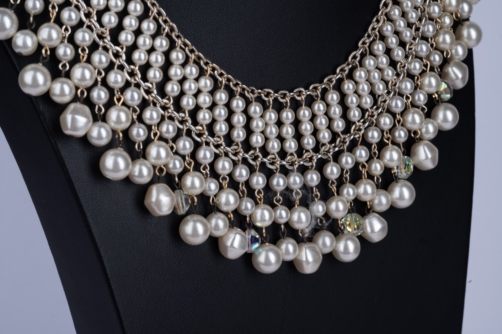 Vintage Faux Pearl Bib Collar Necklace Beaded Fringe Crystal Accents 17″