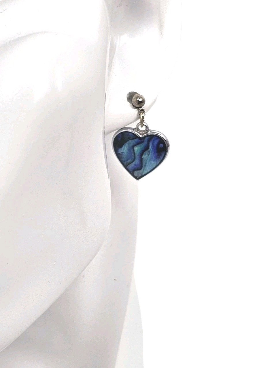Vintage Paua Shell Heart Shaped Dangle Drop Earrings For Pierced Ears | 5/8″