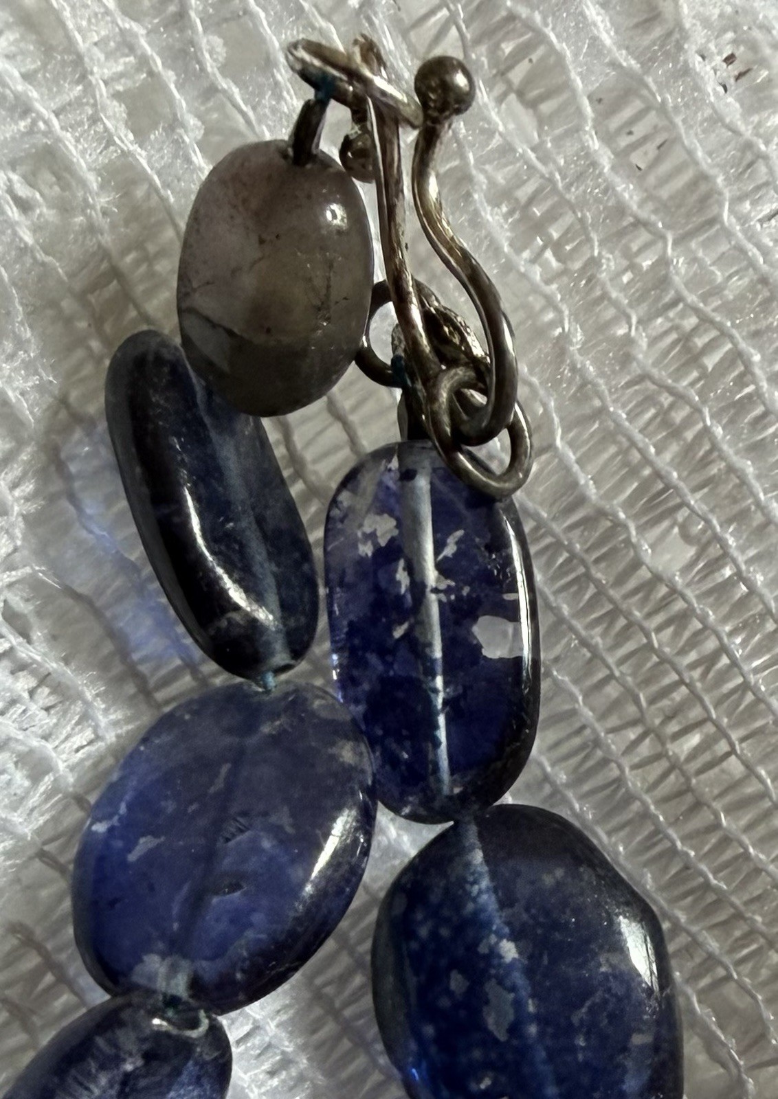 Vintage 925 Sterling Polished Iolite Stone Necklace in Various Shades Of Blue