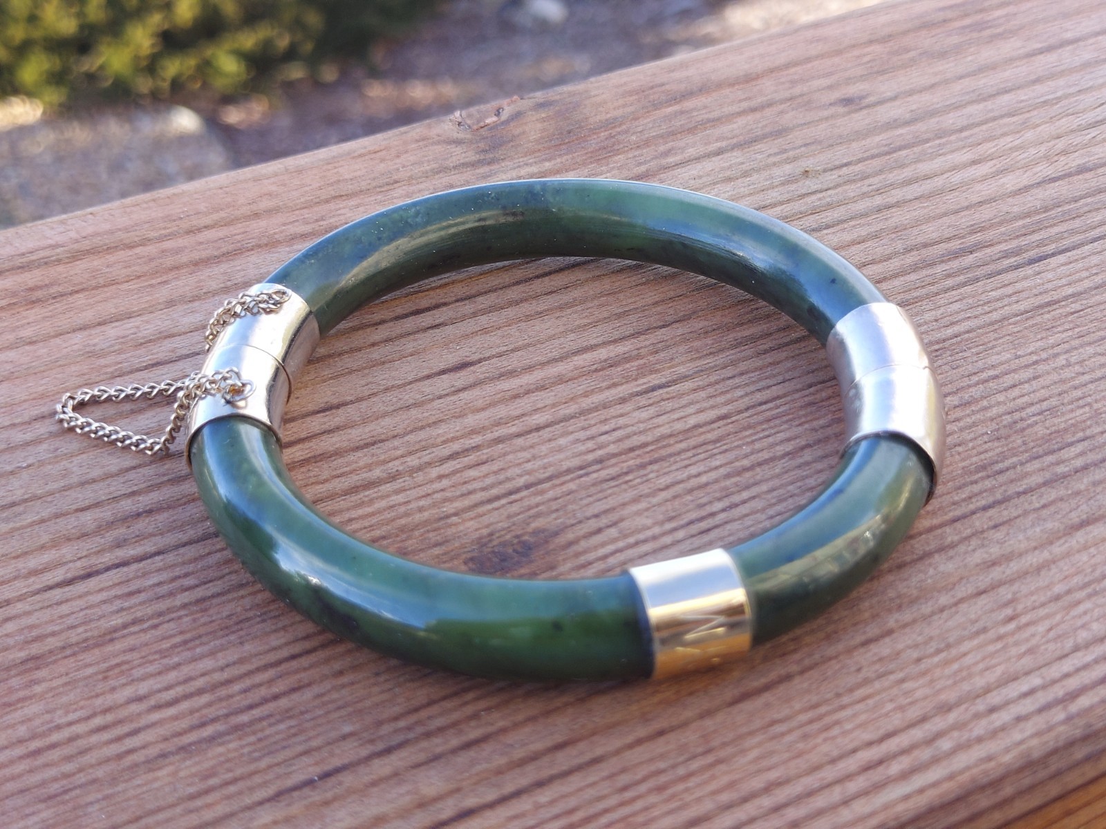 Lovely Hinge Jade Bangle Bracelet Dark Green Jadeite Pale Gold Tone Vintage