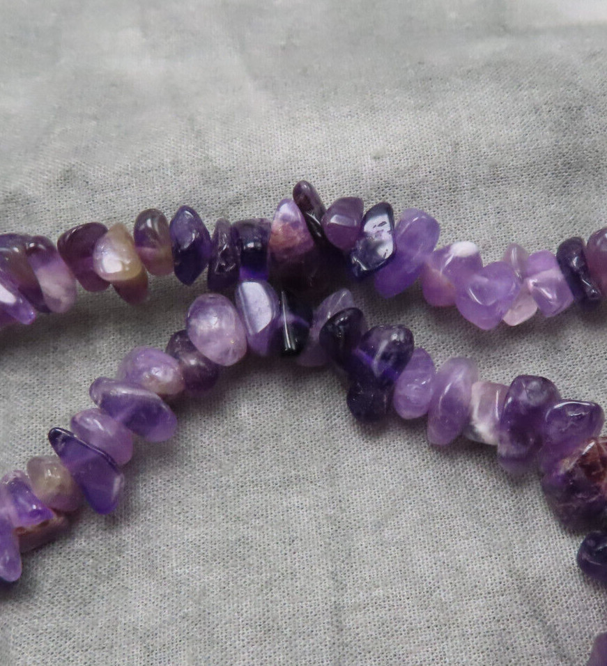 Amethyst Necklace Gemstones Purple Chip Beads 36 inch Nuggets Strand 638c