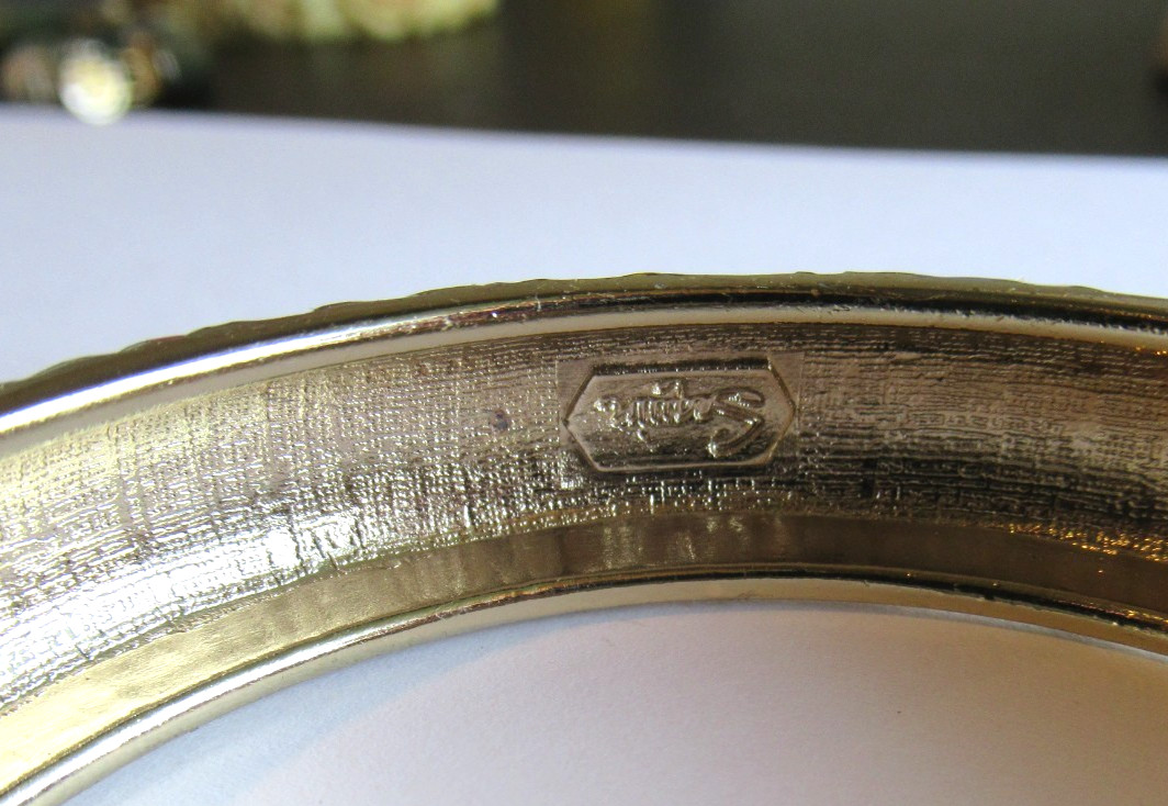 Vintage 1980’s Sequin signed Pink Blue enamel bangle bracelet