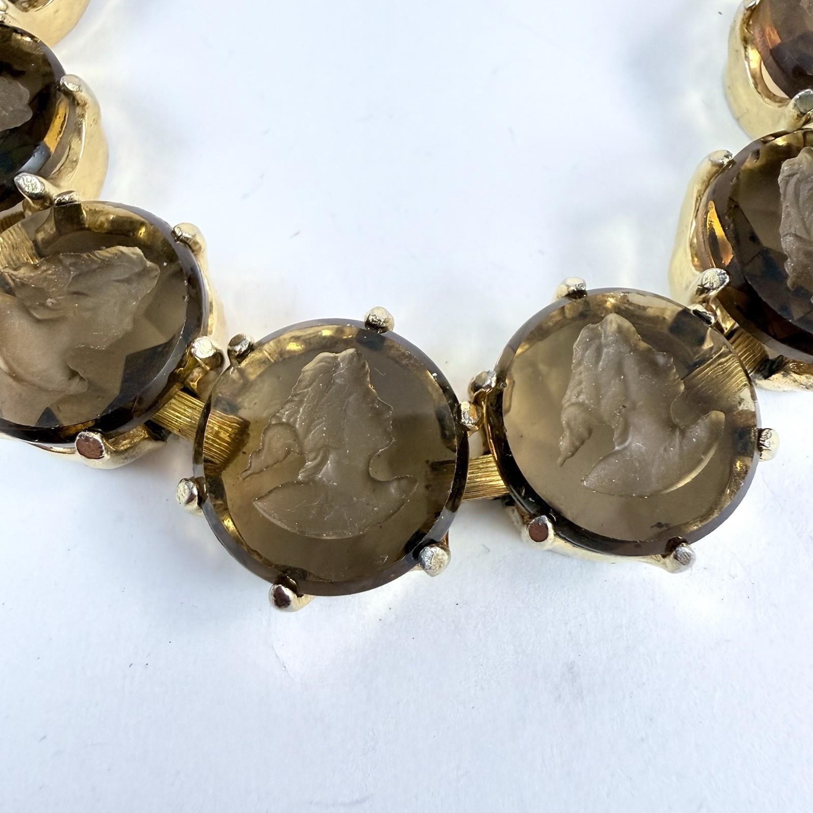 VTG GOLDETTE Smokey Glass Intaglio Carved Cameo Chunky Bracelet 7.25″ Unsigned
