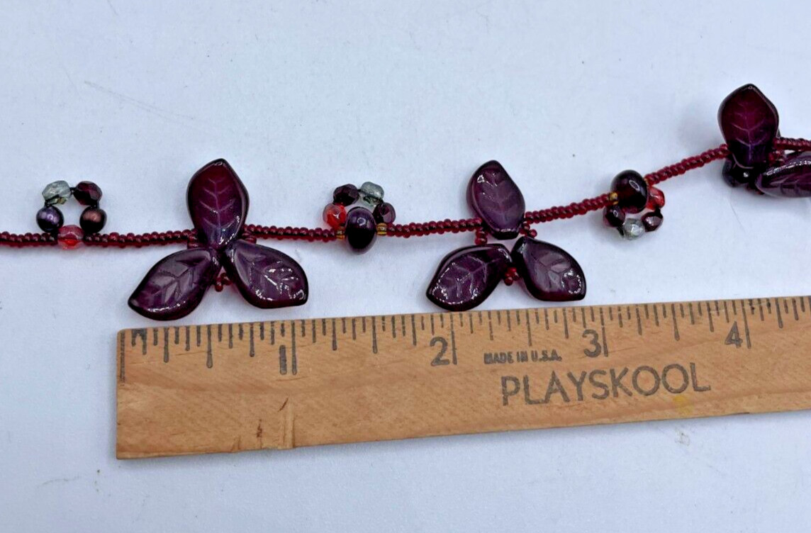 VTG Statement Boho Czech Burgandy Red molded leaves Art Glass necklace 19″