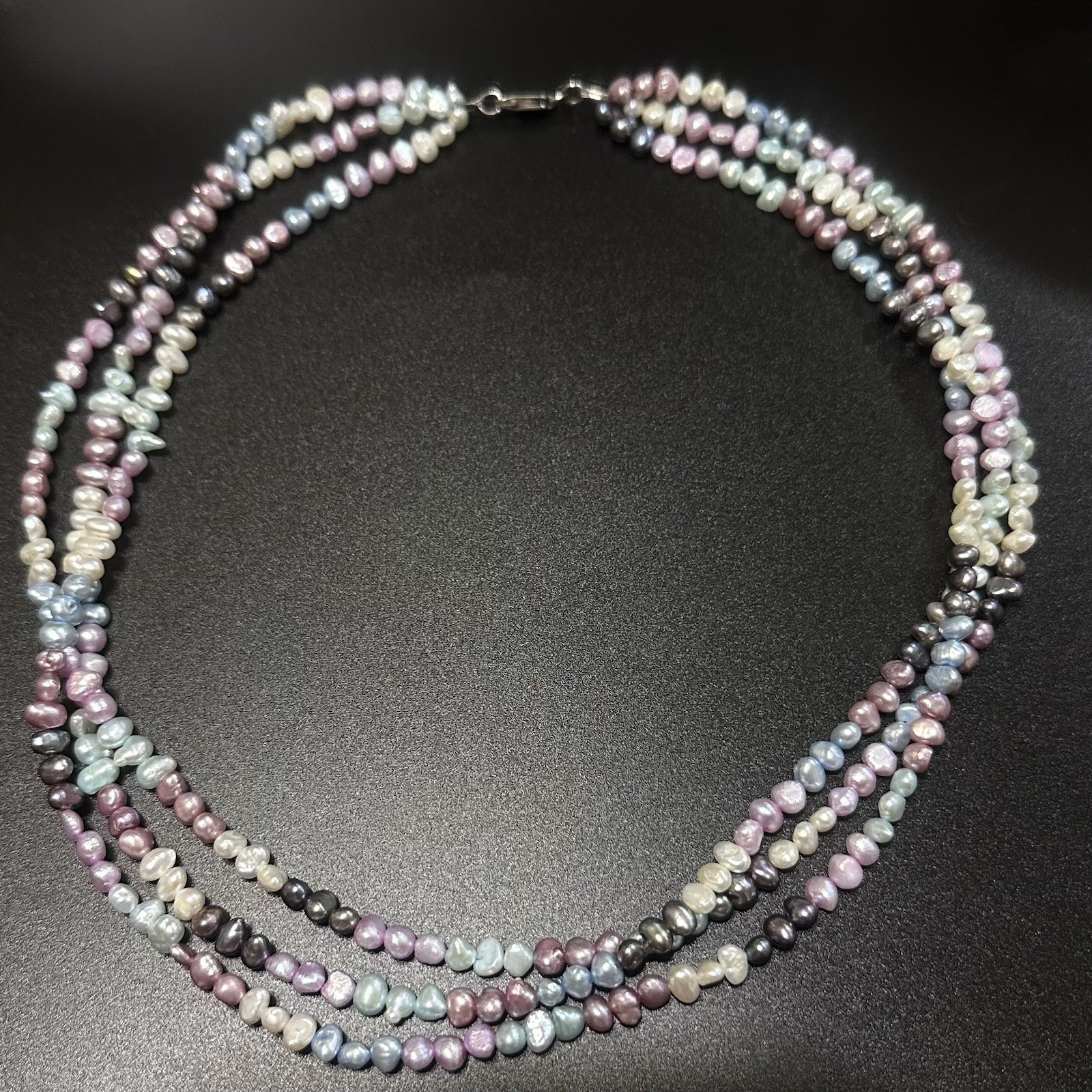 NICE ESTATE STERLING SILVER PINK BLUE PURPLE PEACOCK PEARL 3-STRAND NECKLACE 20”