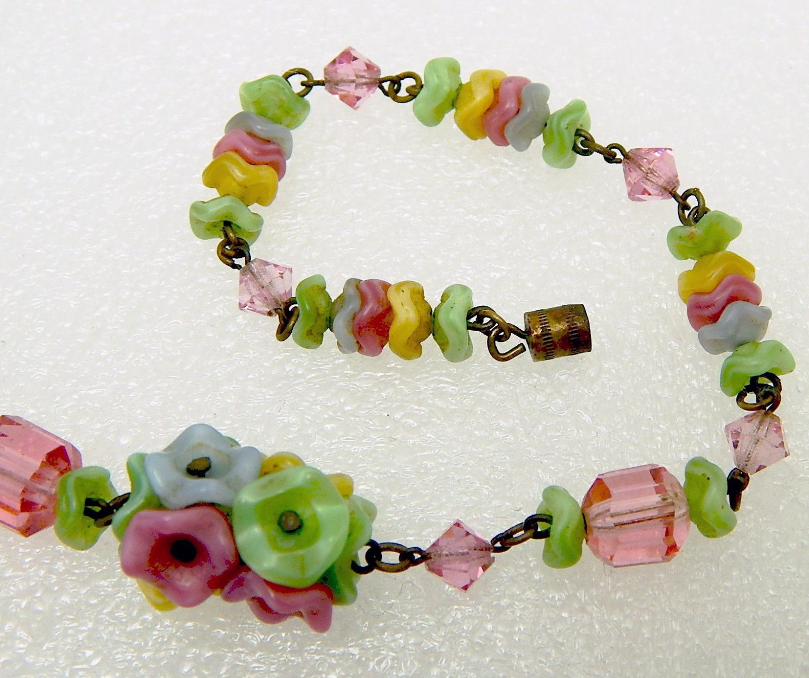 Vintage Czech Glass Flower and Bead Necklace Free Ship