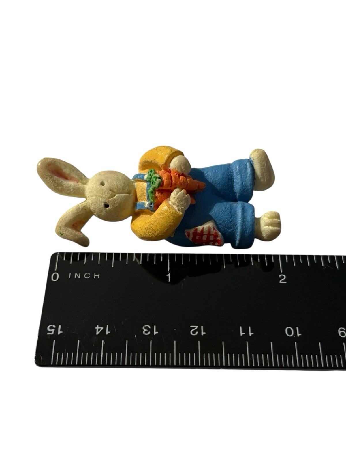 Bunny Rabbit Brooch Pin Resin Painted Vintage Easter 2” Figural Holding Carrots