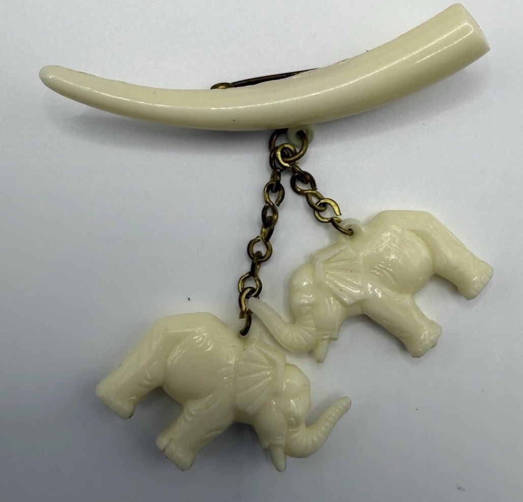 Celluloid Elephants Brooch White Vintage Pin Souvenir Collectible Animal Jewelry