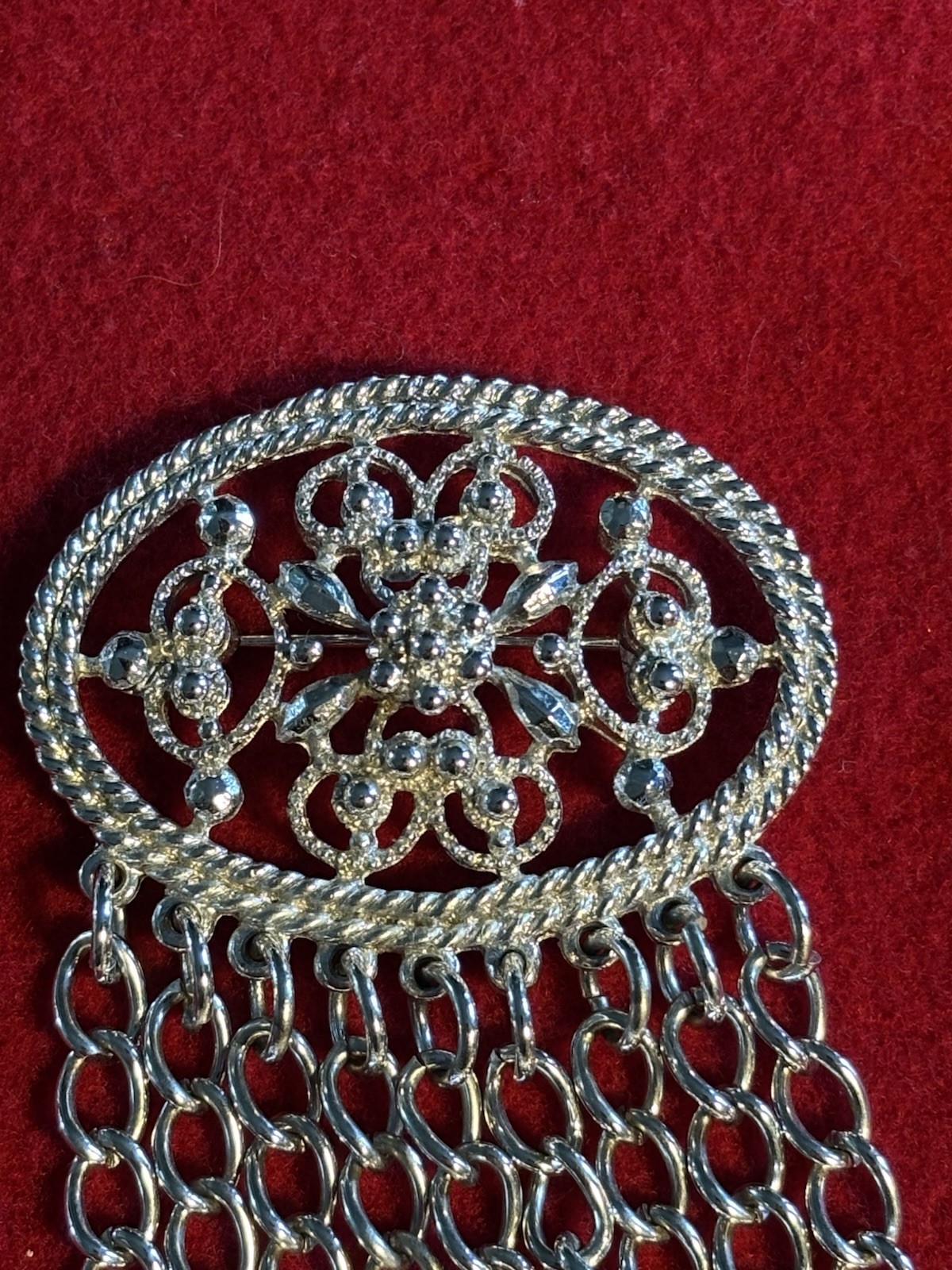 Vintage Sarah Coventry Silver Tone Filigree Chain Fringe Brooch Earrings Set