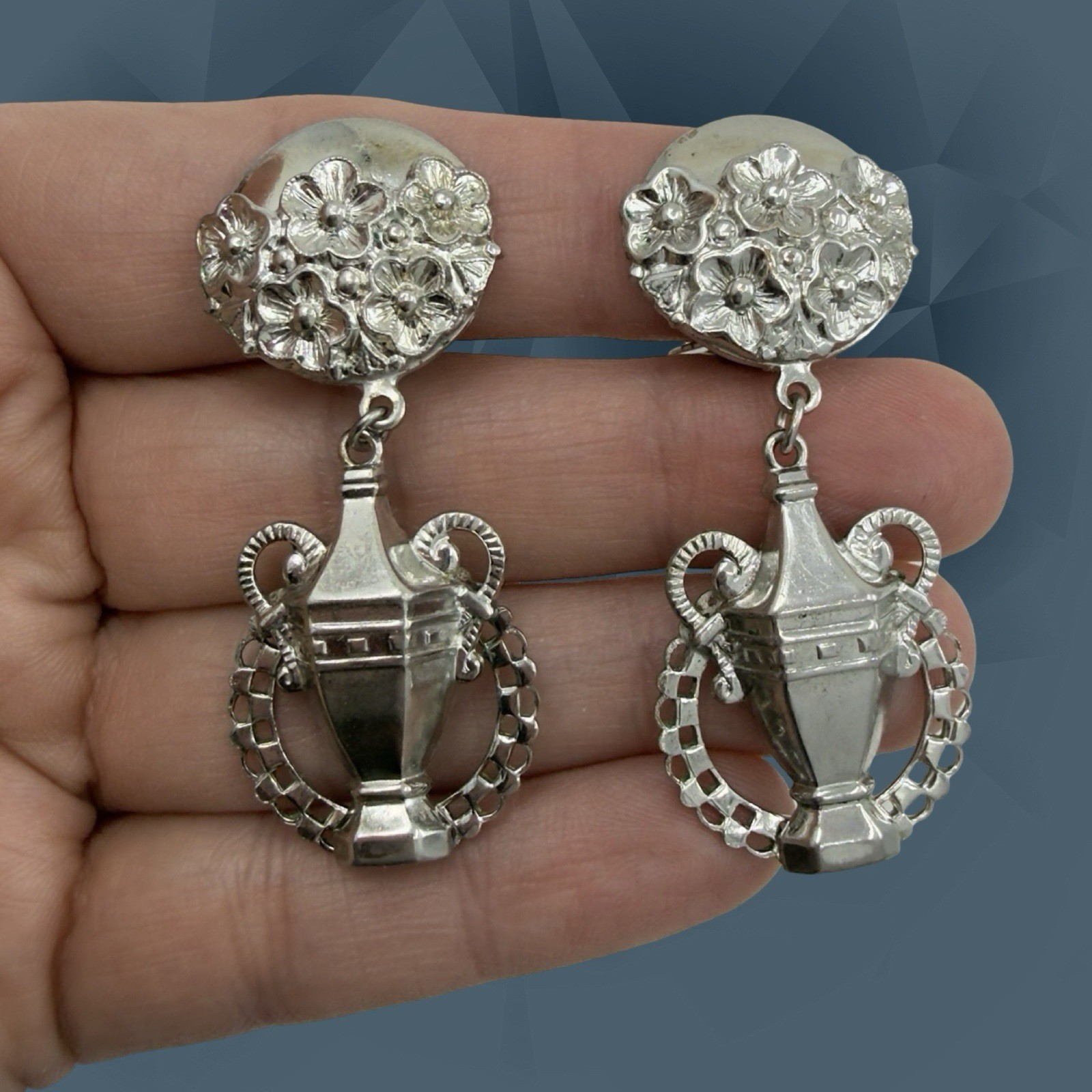 Vintage 🖤 EGYPTIAN REVIVAL 🖤 Silver Floral URN GREEK GODDESS Dangle Earrings