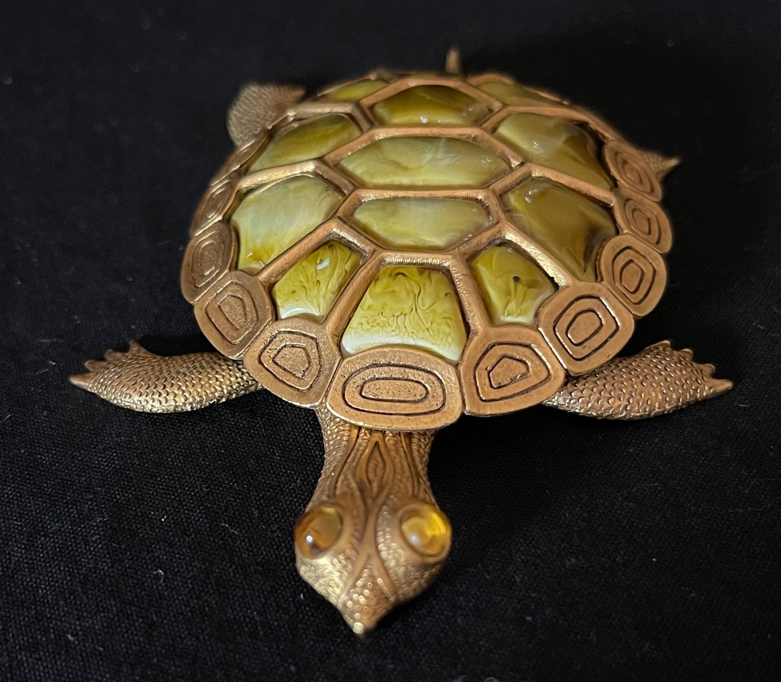Erwin Pearl Turtle Pendant and Extra Large Turtle Pendant
