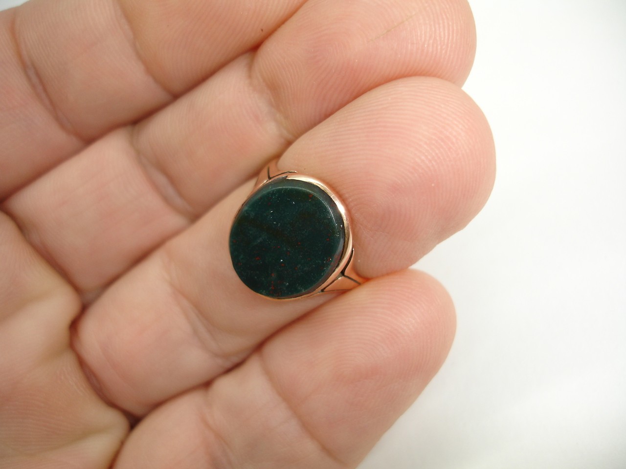 Antique Art Deco 9K Gold Bloodstone RING geometric signet band w red 3.3g sz 6.5