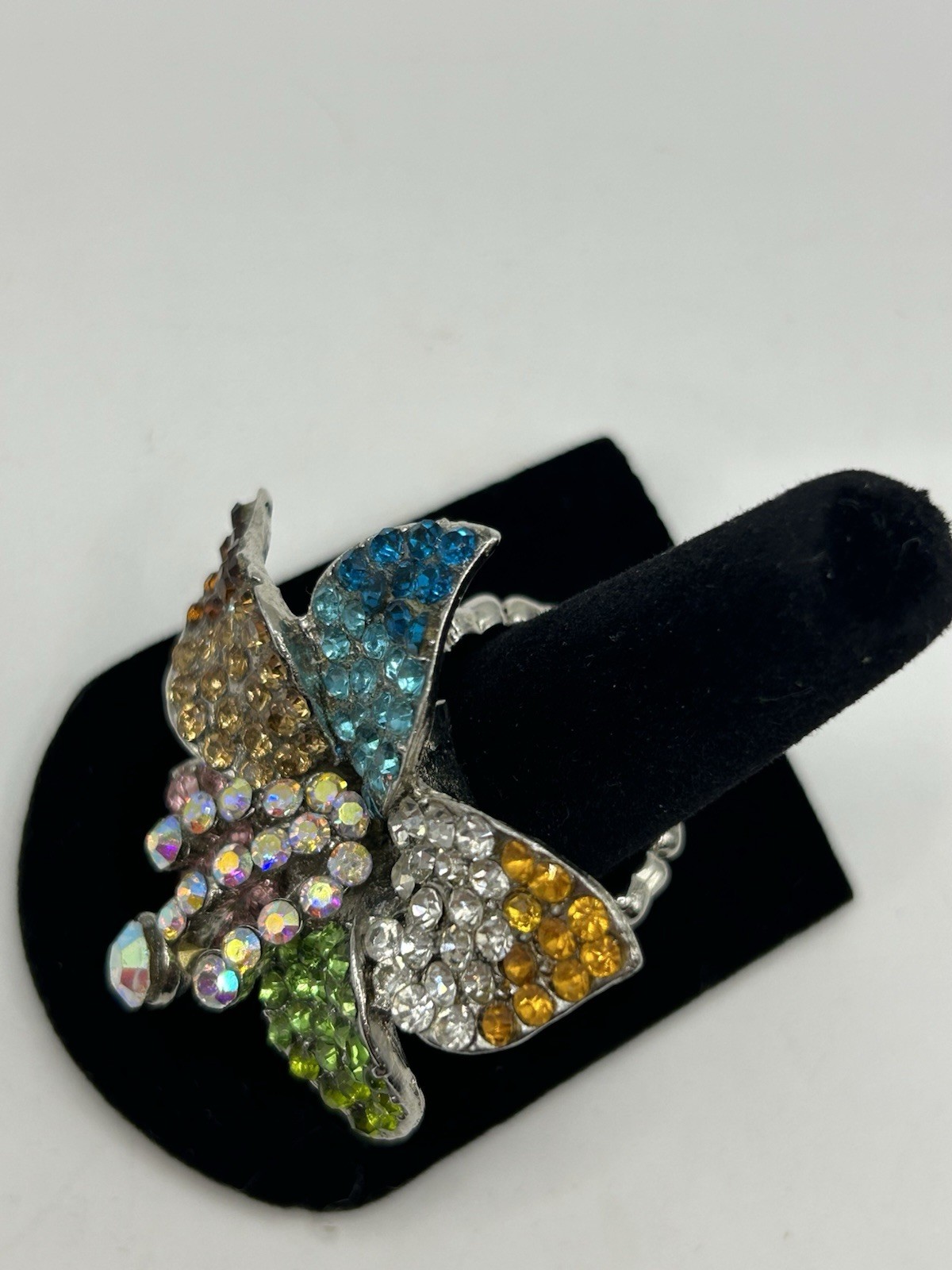 Vintage Multicolor Rhinestone Flower Ring – Stretch Band Statement Cocktail Ring