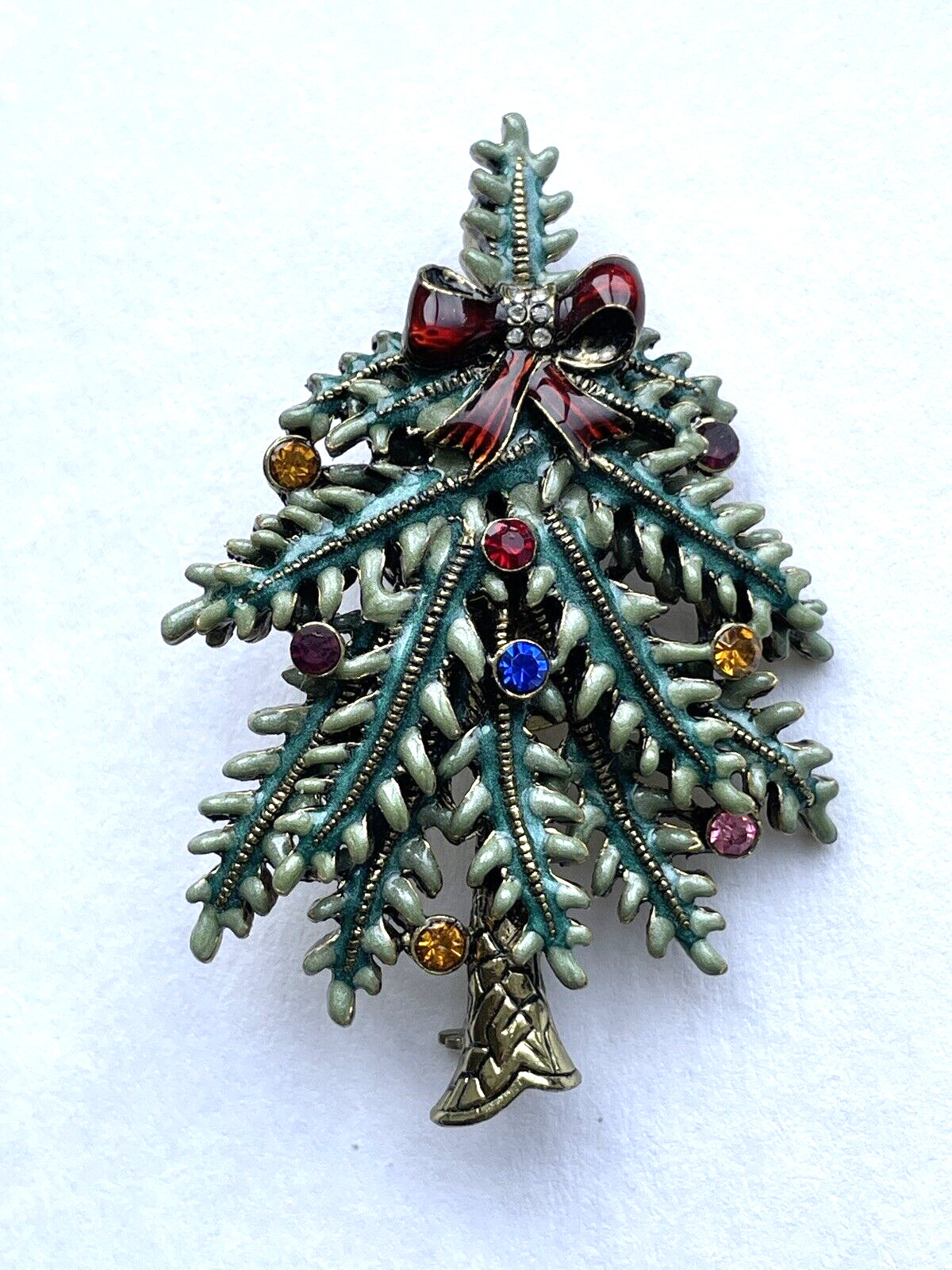 Avon Collectible Glass & Rhinestone Colorful 2004 Christmas Tree Pin Vintage