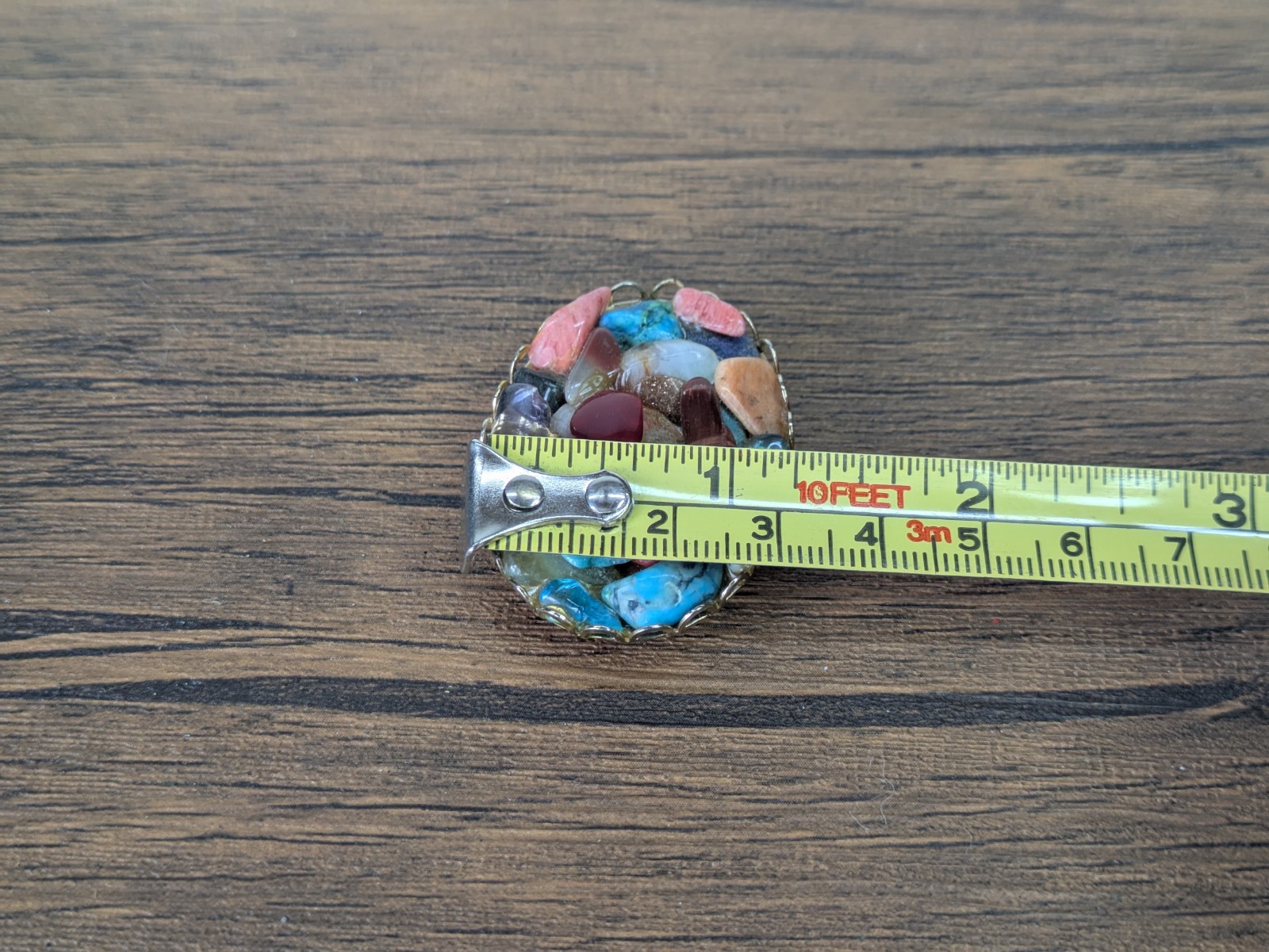 Vintage – 1⅝” Metal Pinback Brooch, Small Colorful Ocean Stones Set in Resin
