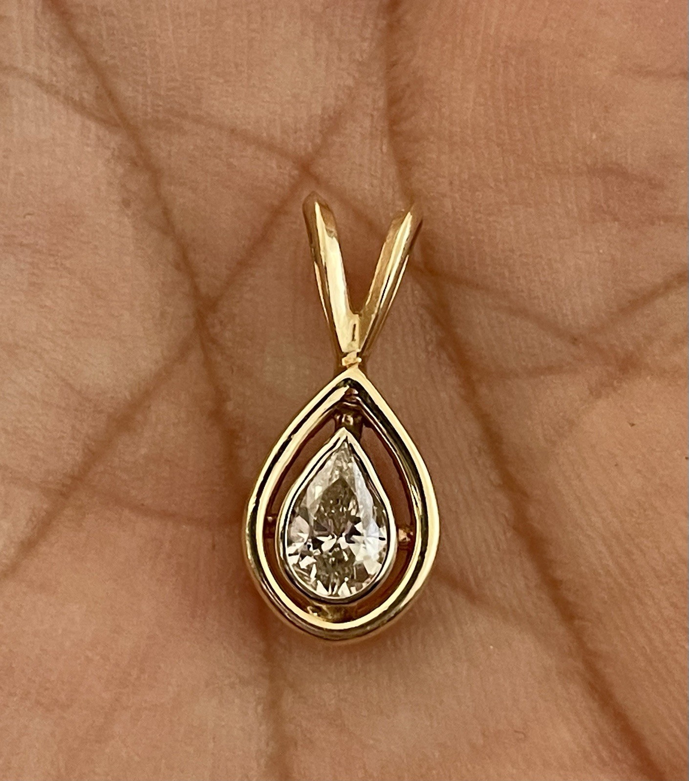 14K Yellow Gold 0.35CT Diamond Solitaire Pendant (BU150)