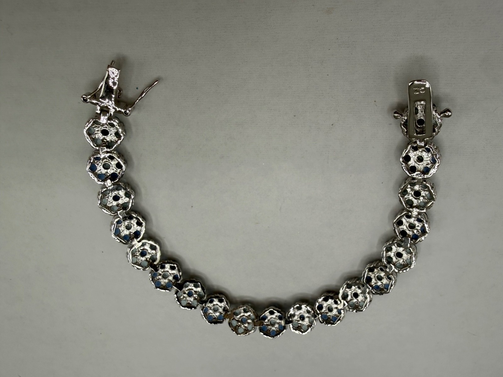 ESTATE SILVER PLATED SAPPHIRE AQUA BLUE CRYSTAL CLUSTER FLOWER BRACELET