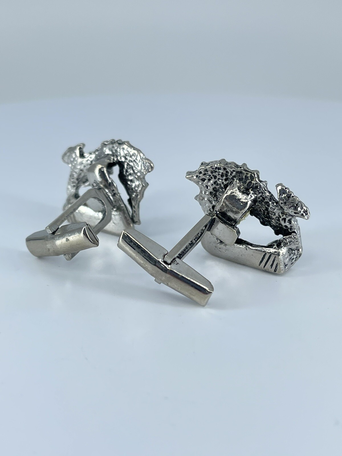 Vintage Seahorse cufflinks silver tone with black enamel accents 1-1/8″