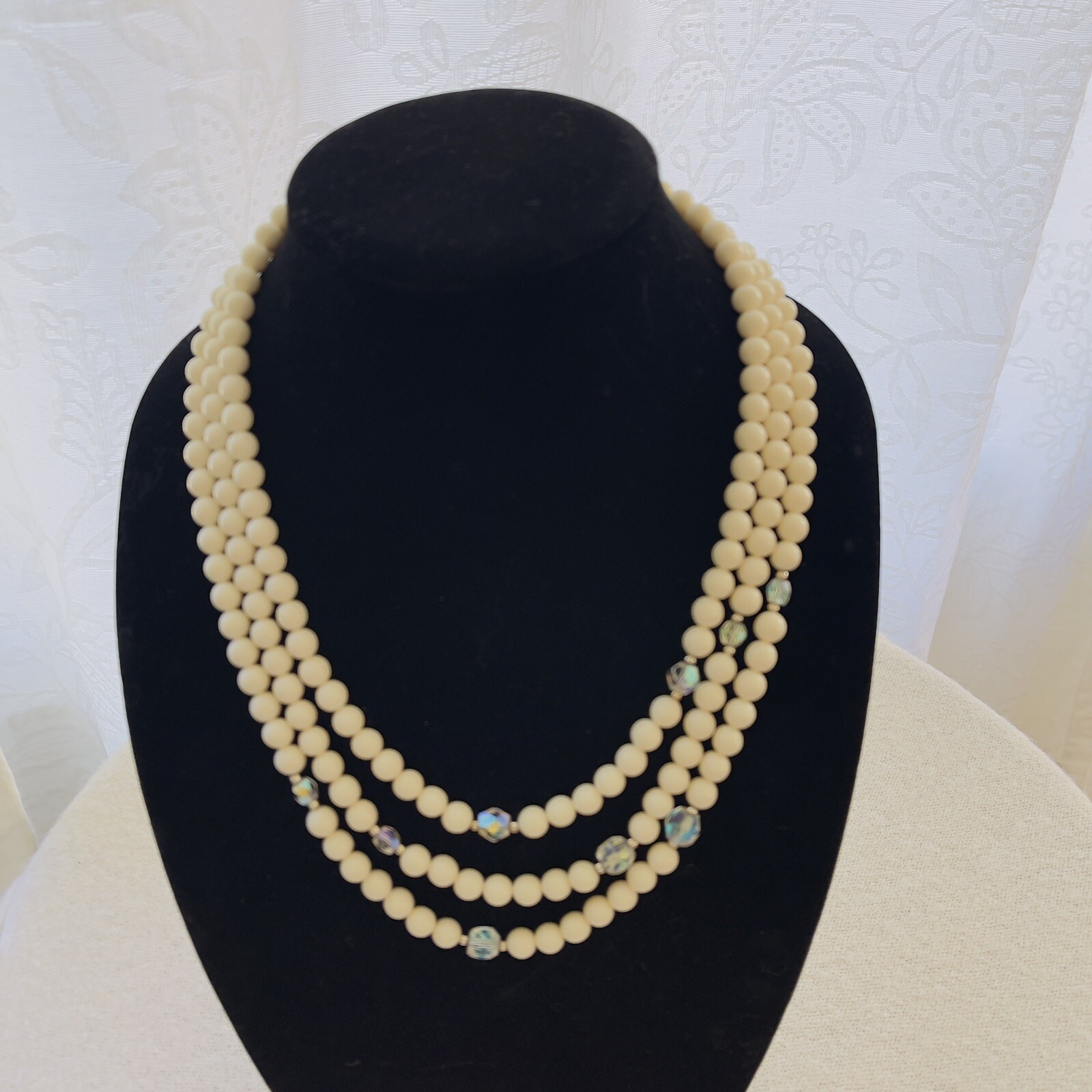 Vintage JAPAM rines breads and AB rhinestone Necklace