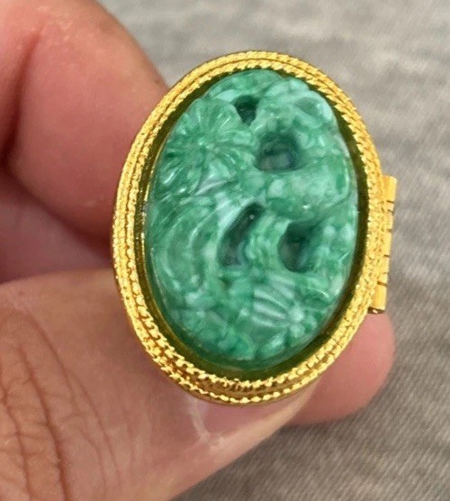 1971 Avon Bird of Paradise Faux Jade Perfume Glacé Locket Adjus Ring 4.5-5.5
