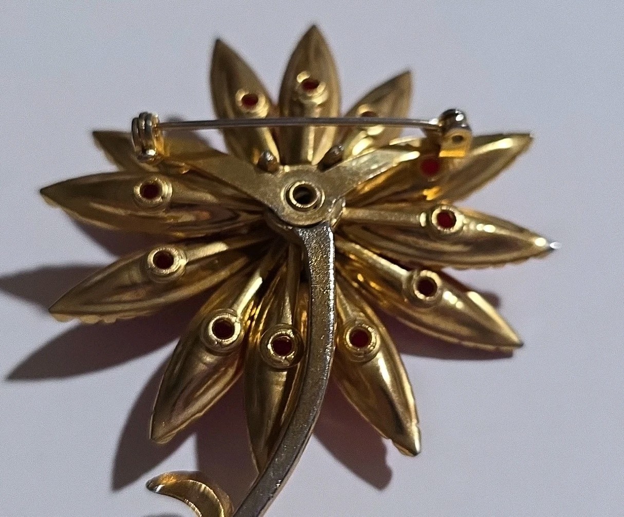 Vintage Red & Gold Lucite/Glass Flower Brooch Approximately 3-1/2 Inch