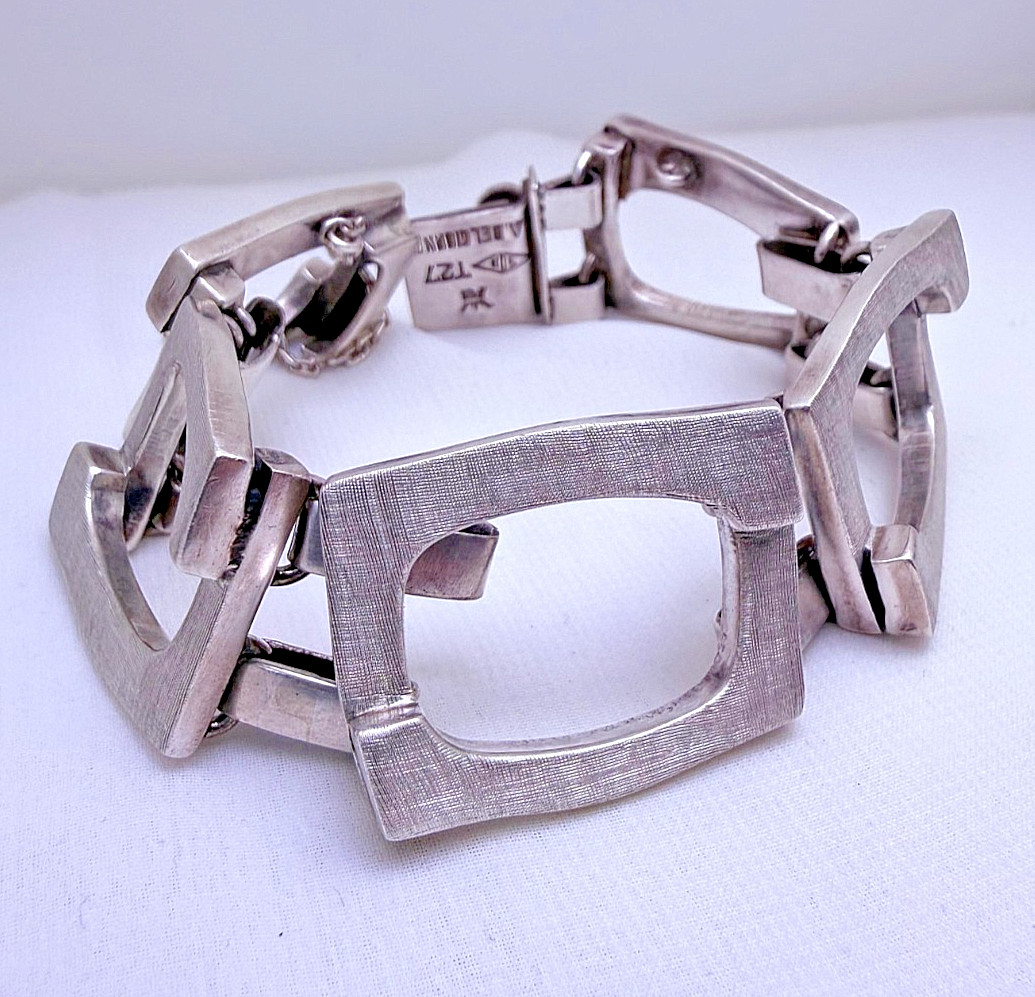 Vintage Modernist Belgiorno 900 Silver Bracelet 1970s Argentina 95.3 g 7.25 in