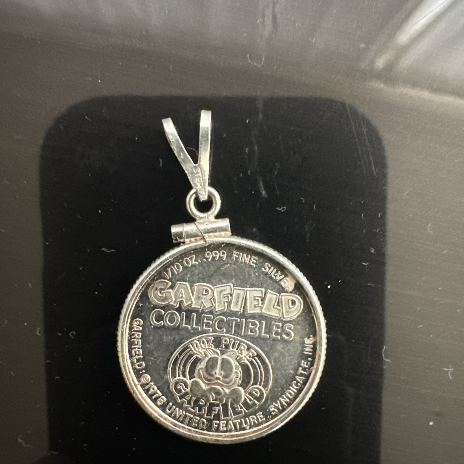 1/10 Oz .999 Fine Silver Vintage Pendant 1978 Garfield Collectable Coin