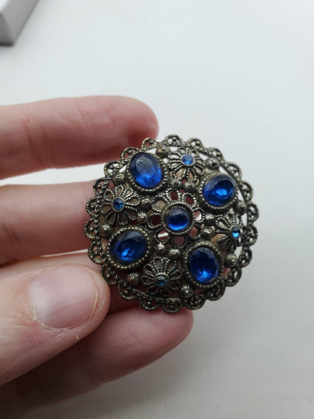 New England Glass Works Vintage Blue Brooch Art Deco Pin Blue Rhinestones 1.5″