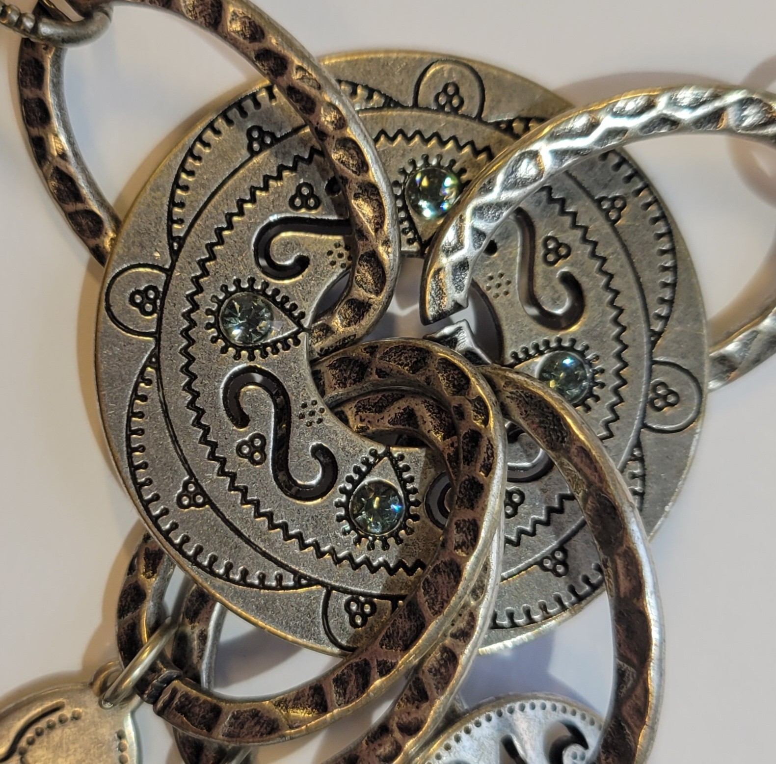 Vintage Linked Round Dangle Silver Tone Pendants 18in Ornate Box Chain Necklace