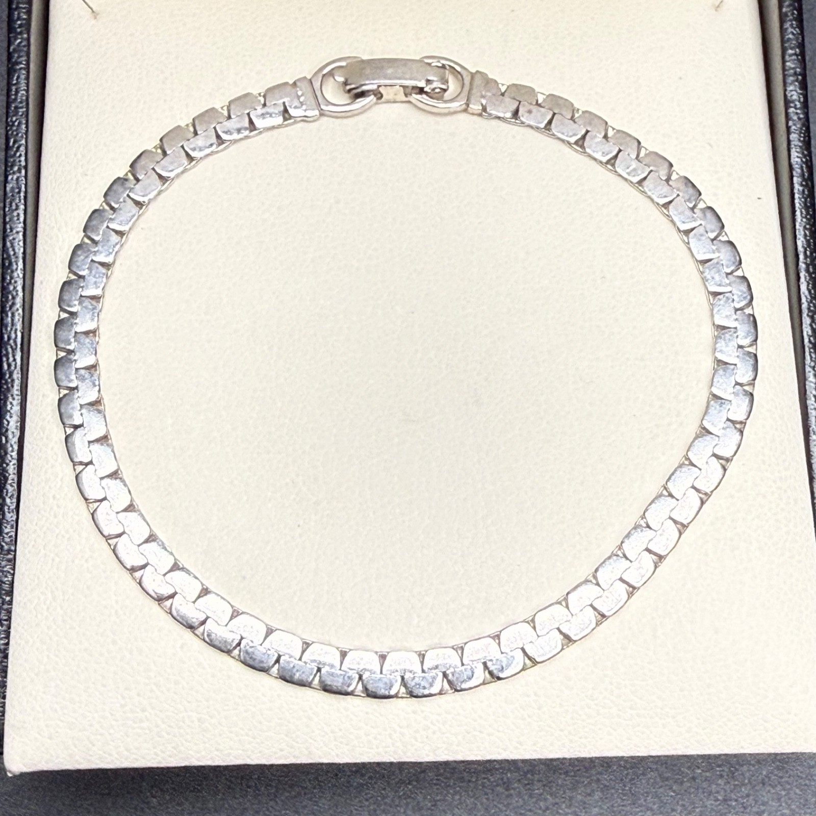 Vintage Monet Silver Tone Brick Tile Link Bracelet Fold Over Clasp Minimalist