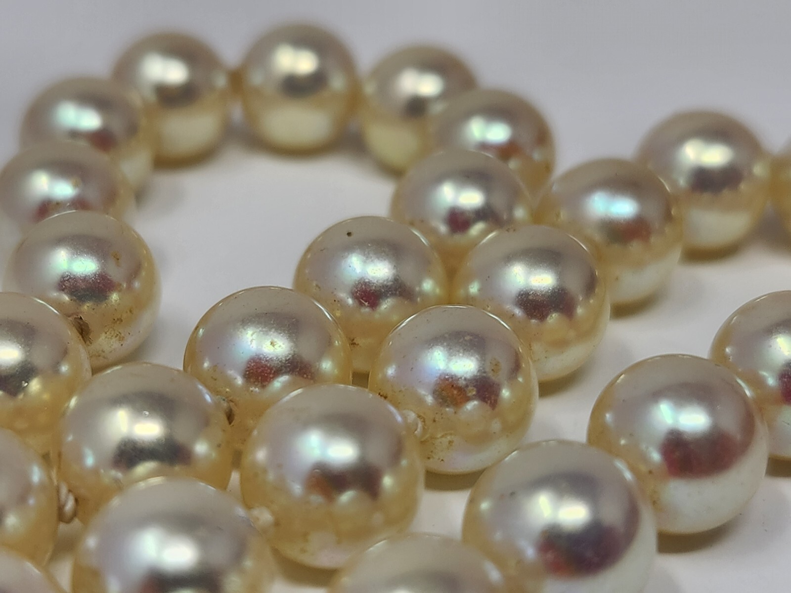 Heavy Hand-Knotted Faux Pearl Necklace 19″ Sheen 8mm Hook Clasp Marked 835 VTG