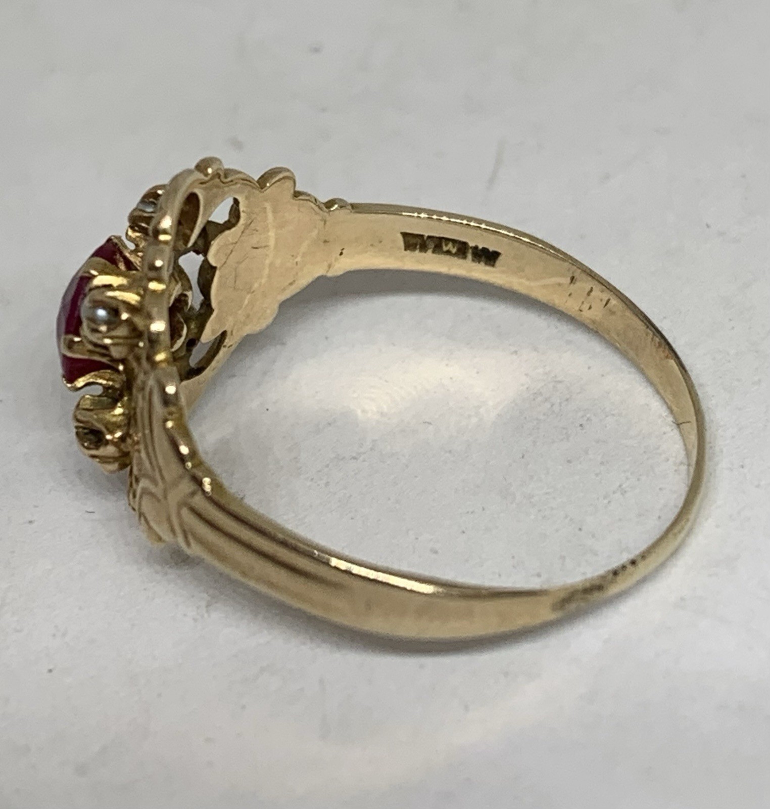 Beautiful Victorian Vintage 10k Yellow Gold Red Ruby Seed Pearl Ring Sz6.25