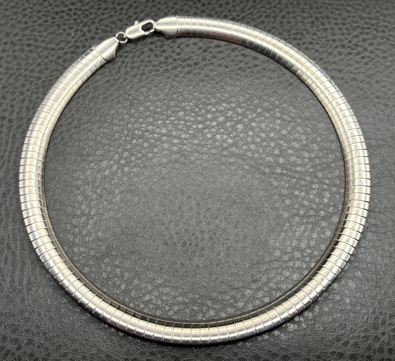 Vintage Thick Silver 9.5MM Omega Necklace Collar Chain 16.5” Lobster Clasp