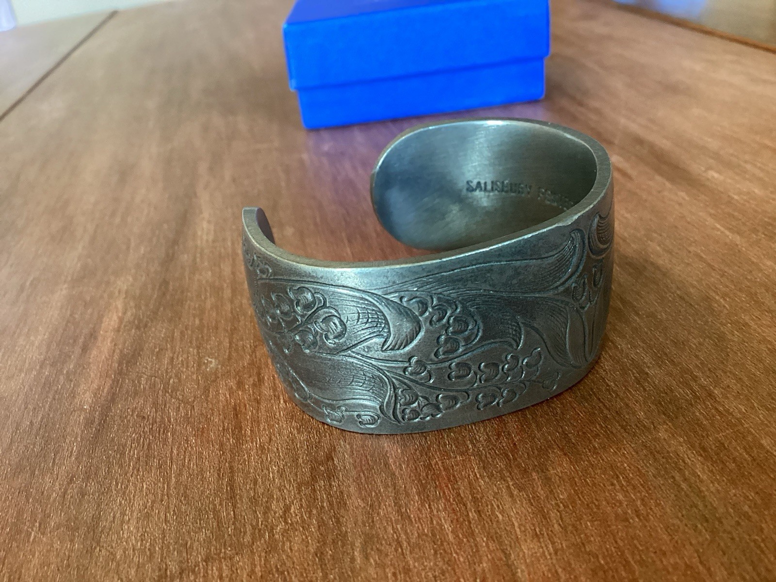 Salisbury Pewter Cuff Bracelet May Birthday Lily of the Valley + Box+Care Inst.
