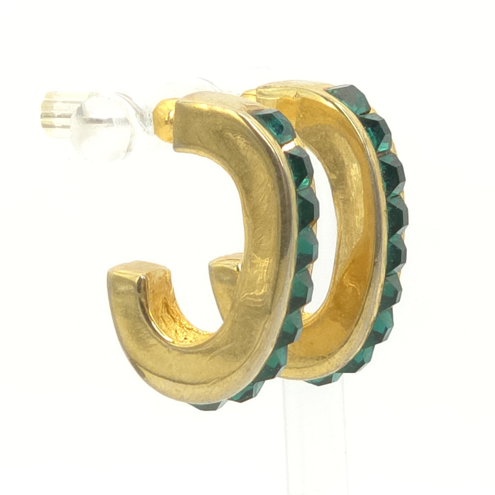 Carolee Vintage Emerald green 1/ 2hoop earrings, gold toned, almost 1″ 6mm wide
