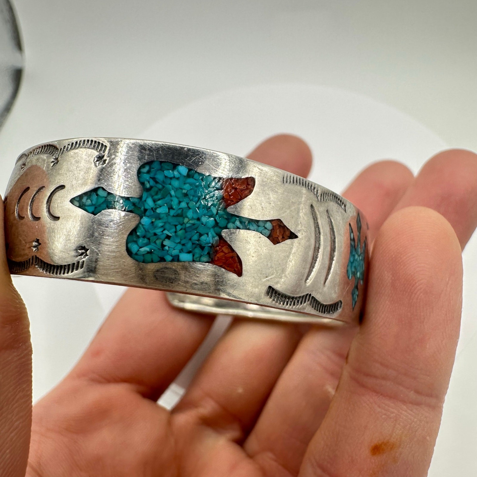 Navajo Native vintage sterling silver turquoise chip inlay cuff bracelet 28.54