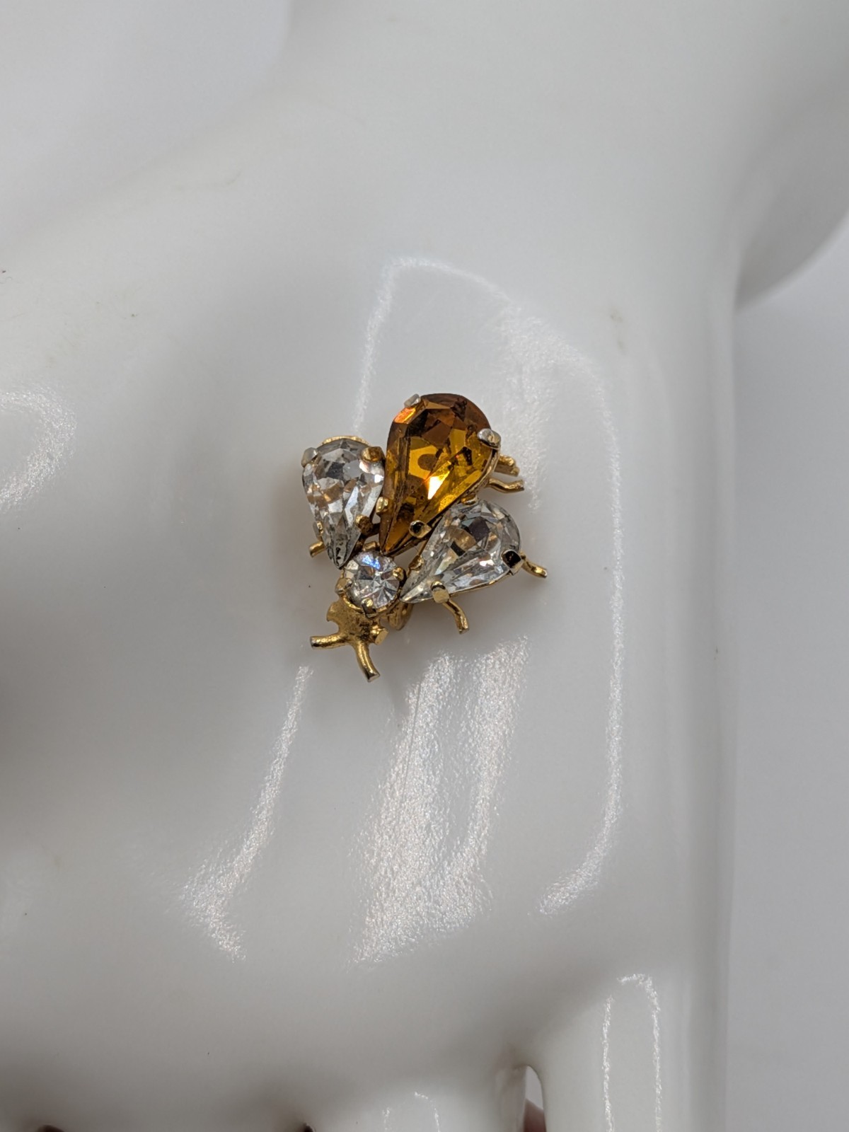 Vintage Yellow Amber Gold Tone Fly Insect Bug Brooch Scatter Pin Rhinestone