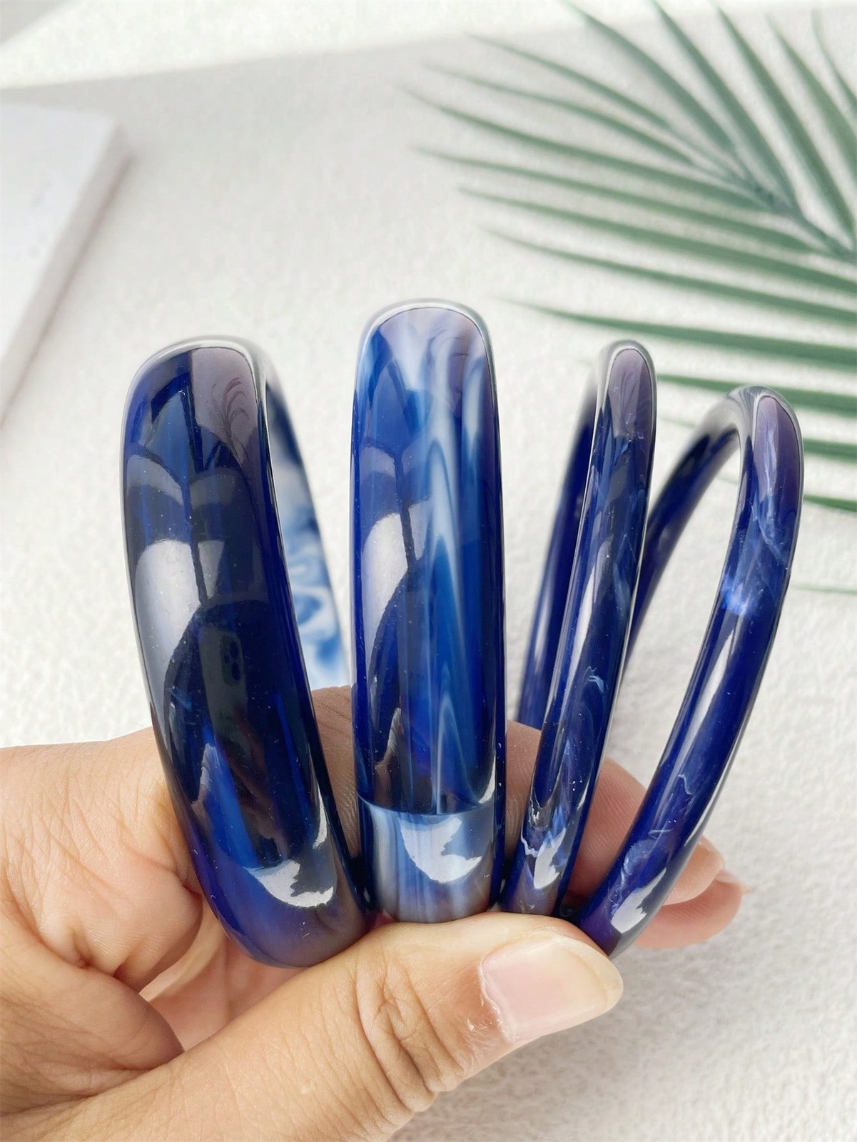 4pcs Multicolor 33 Resin Acrylic Bangle Bracelets For Women Daily Wear