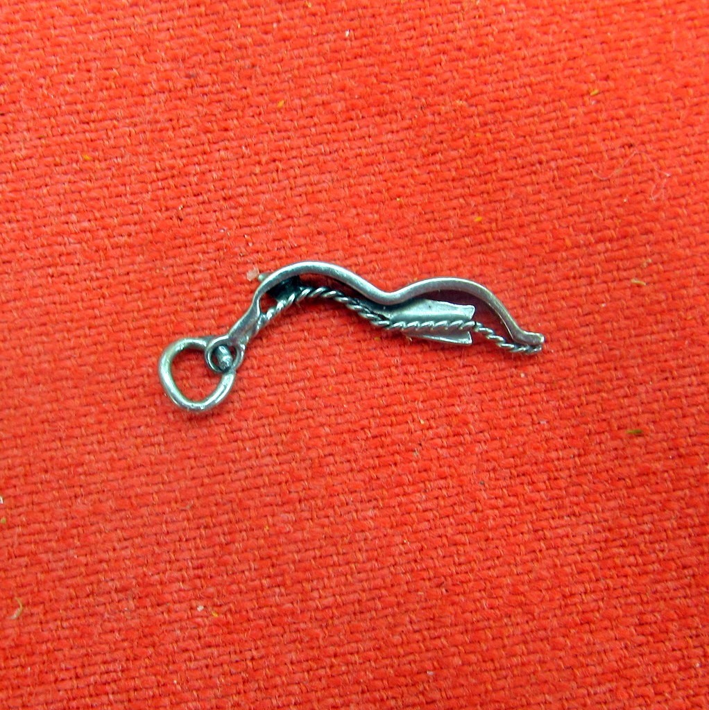 3-D Detail Bow & Arrow Sterling Silver Charm About 1-in. L Vintage