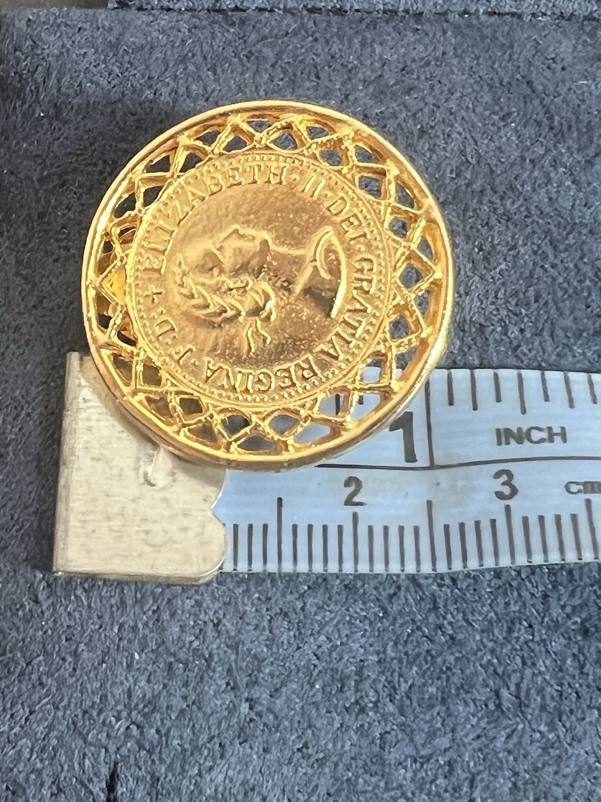 Gay Boyer Vintage Queen Elizabeth II Clip On Earrings Gold Tone 1”